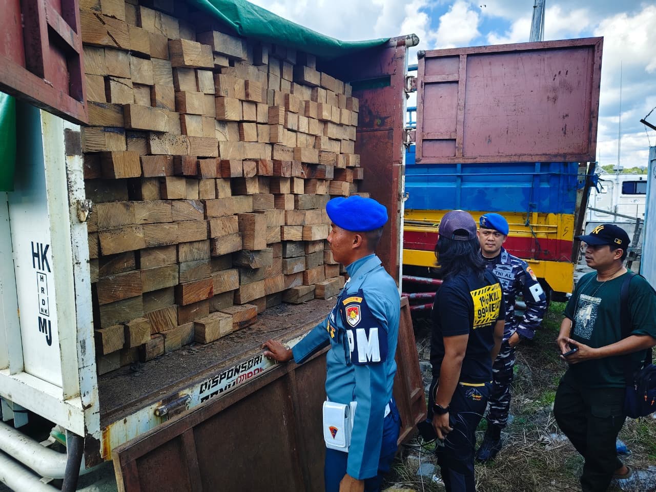 TNI AL Gagalkan Penyelundupan 35 Meter Kubik Kayu Ilegal di Kalimantan Tengah, Perkuat Perlindungan Hutan