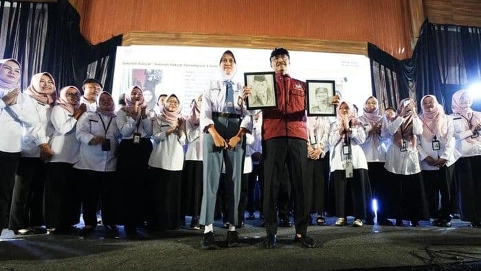 Gus Ipul Pastikan Lulusan Sekolah Rakyat Dapat Beasiswa dan Pekerjaan di Sumedang