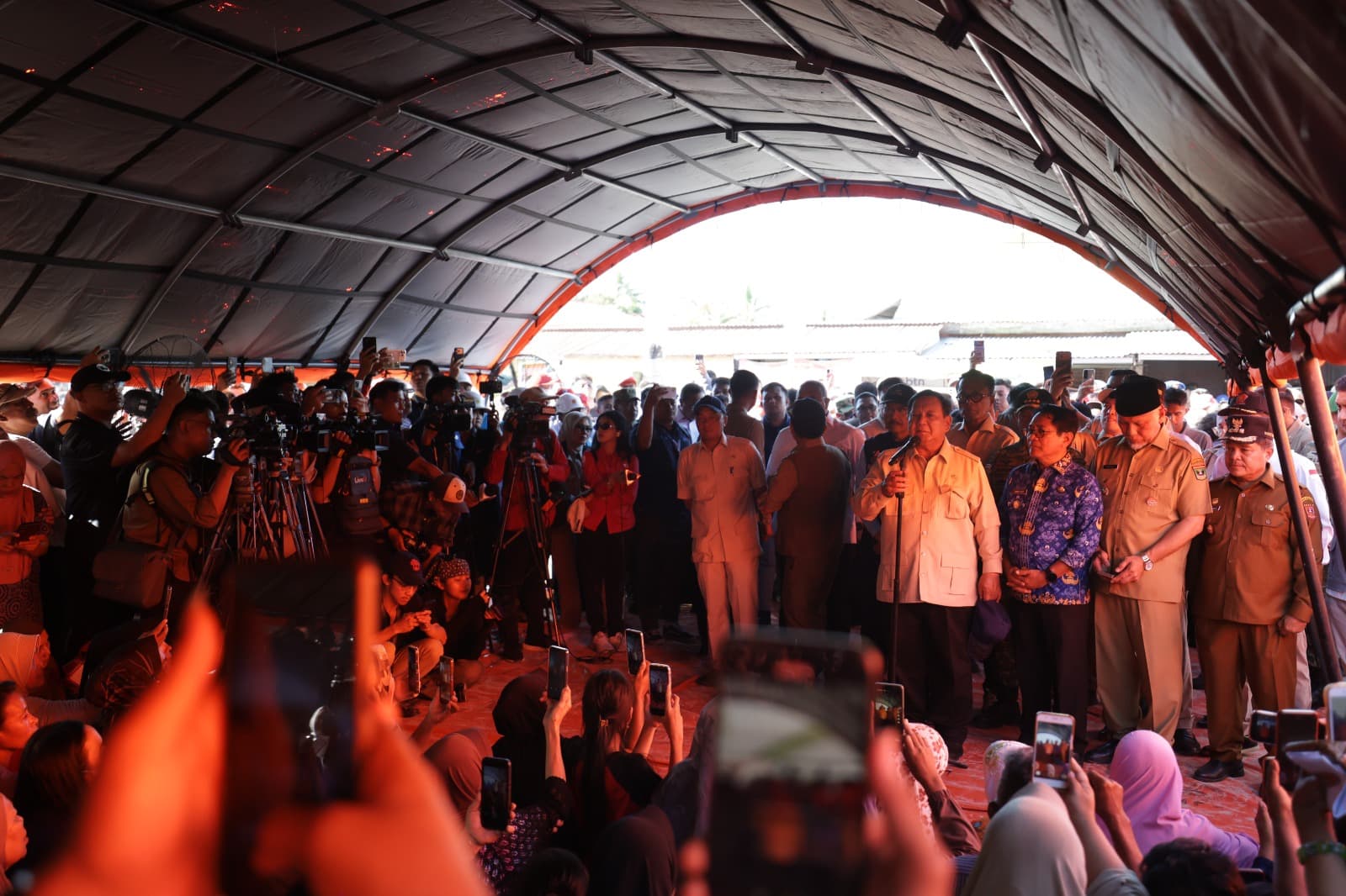Warga Mengadu Lahan Jagung Hancur, Prabowo: Kita Bantu dan Perhatikan