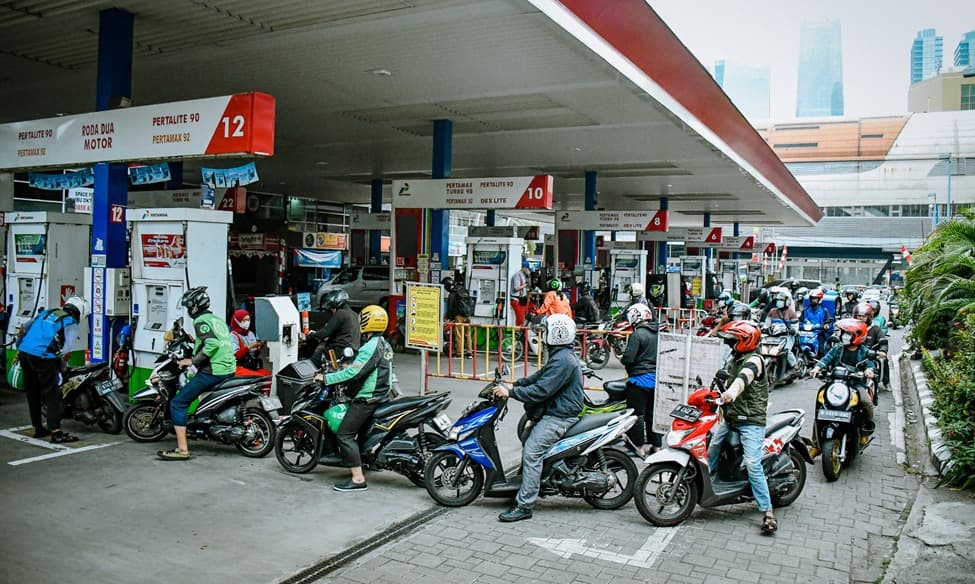 BBM Indonesia di Tengah Badai Timur Tengah