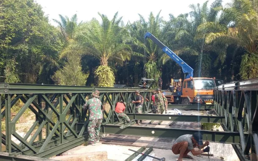 Jembatan Modular Buntu Marihat Rampung, TNI Pastikan Akses Warga Simalungun Kembali Normal