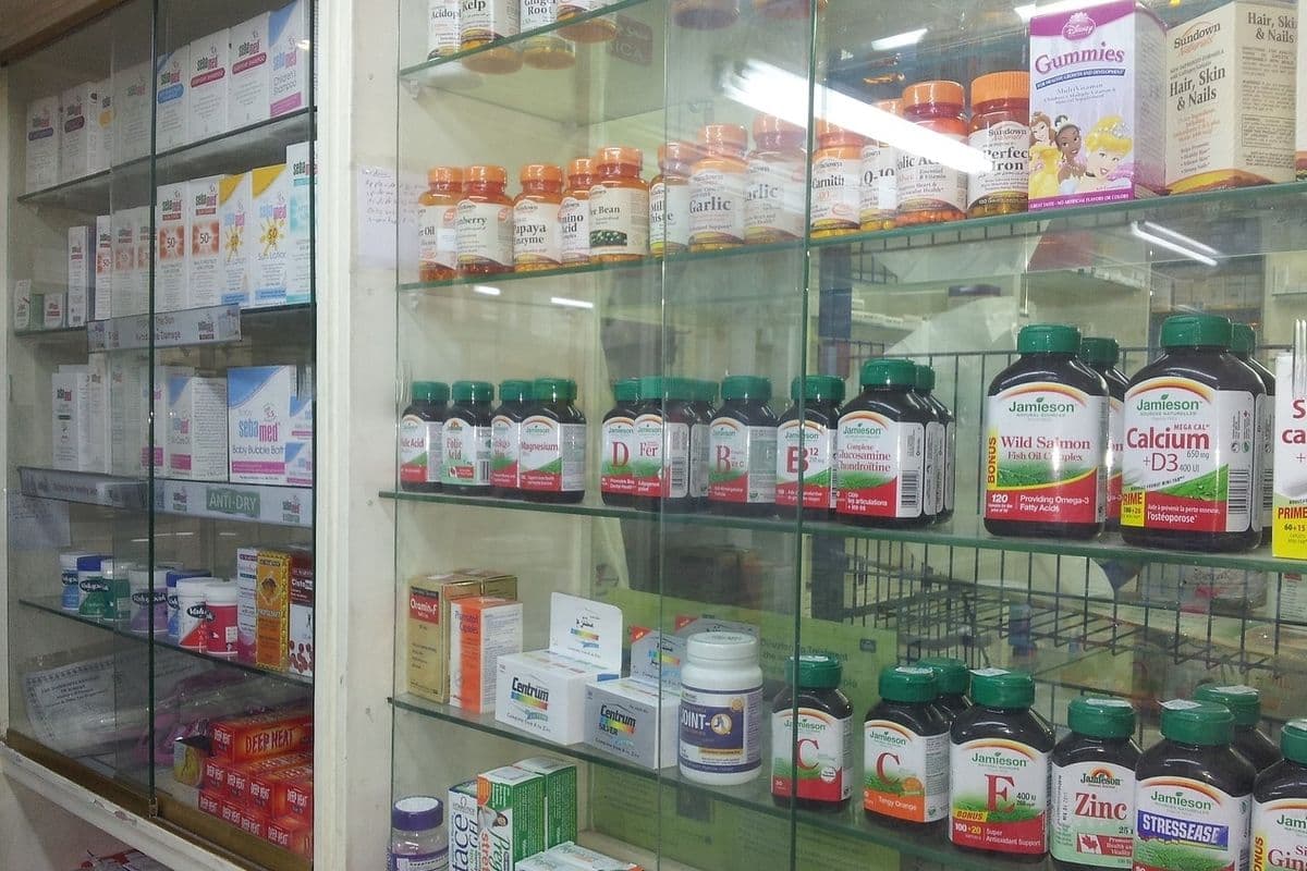 Konflik Global Tekan Harga Obat, BPOM Siapkan Langkah Antisipasi
