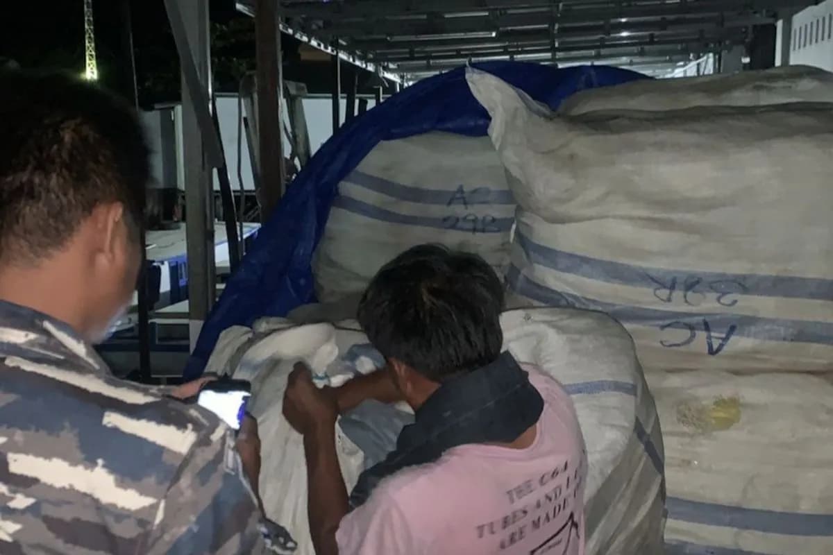 TNI AL Gagalkan Penyelundupan Ballpress Asal Malaysia di Tarakan, Diduga Libatkan Jaringan Lintas Negara