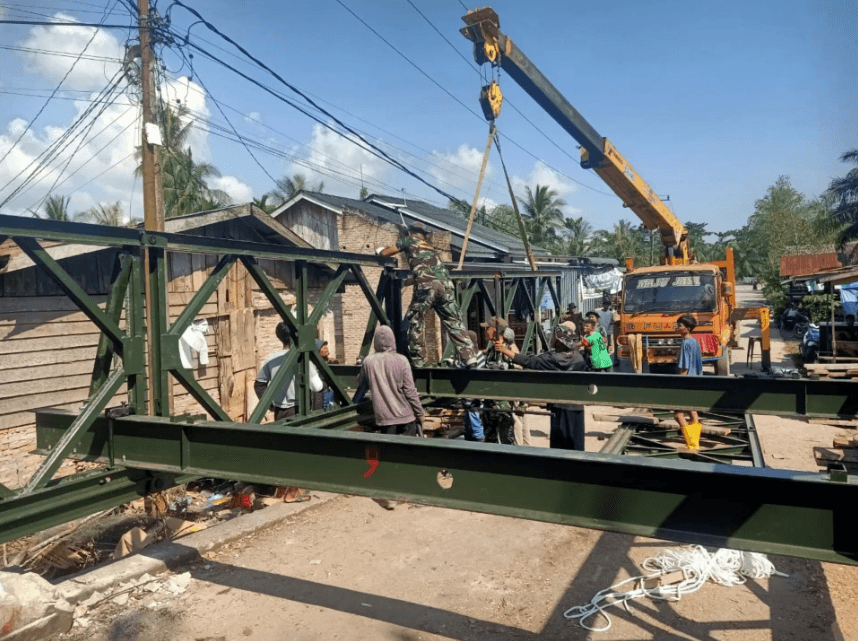 TNI Rampungkan Jembatan Modular 30 Meter di Labuhanbatu, Akses Warga Kini Lebih Lancar