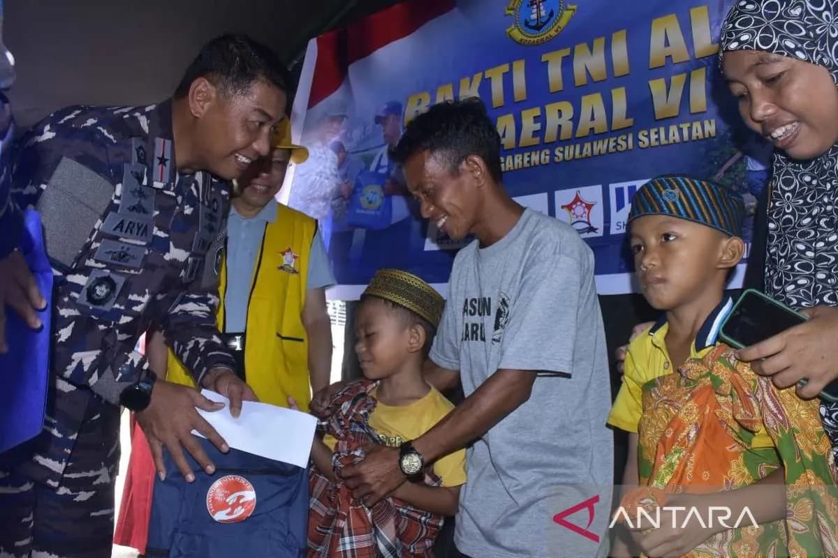 Kodaeral VI dan IDGAI Gelar Bakti Kesehatan di Pulau Kodingareng, Layani Warga Pesisir