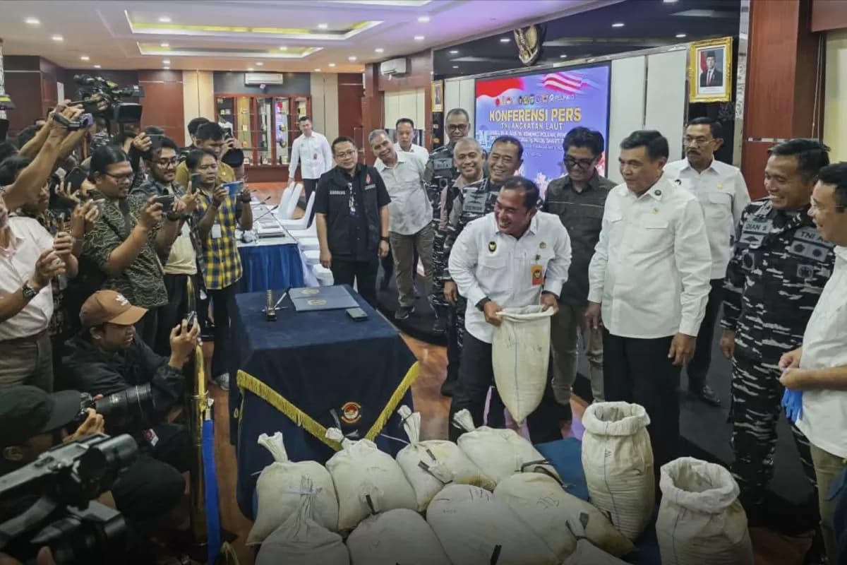 TNI AL Perketat Pengawasan, Puluhan Ton Pasir Timah Ilegal Digagalkan Sepanjang 2026