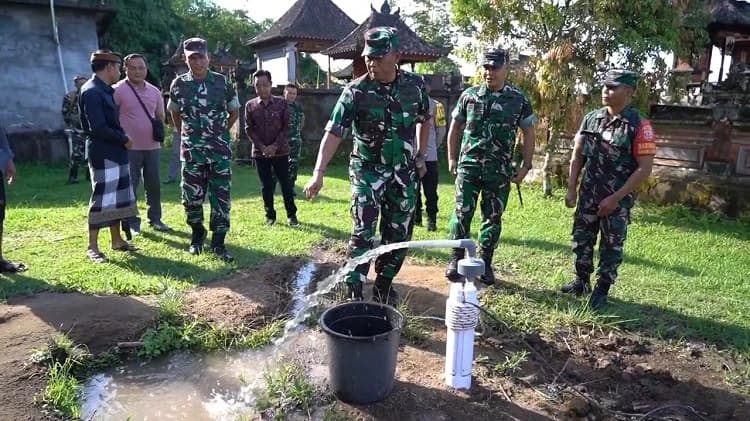 Korem 163/Wira Satya Bangun Puluhan Sumur Bor untuk Atasi Krisis Air Bersih di Bangli