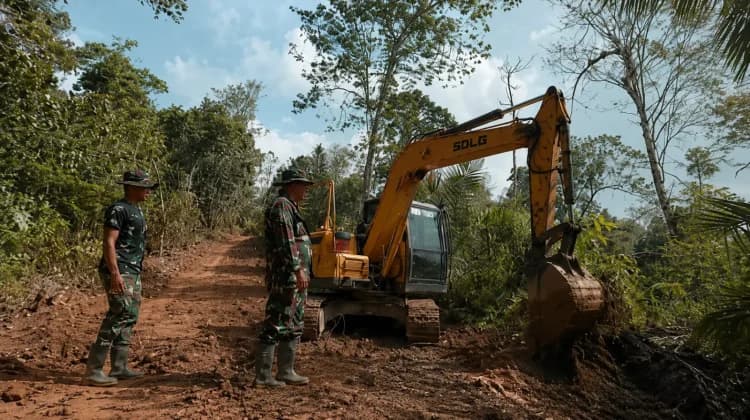 TMMD ke-128 Kodim Lahat Bangun Jalan Antar Dusun, Dorong Akses Ekonomi Warga