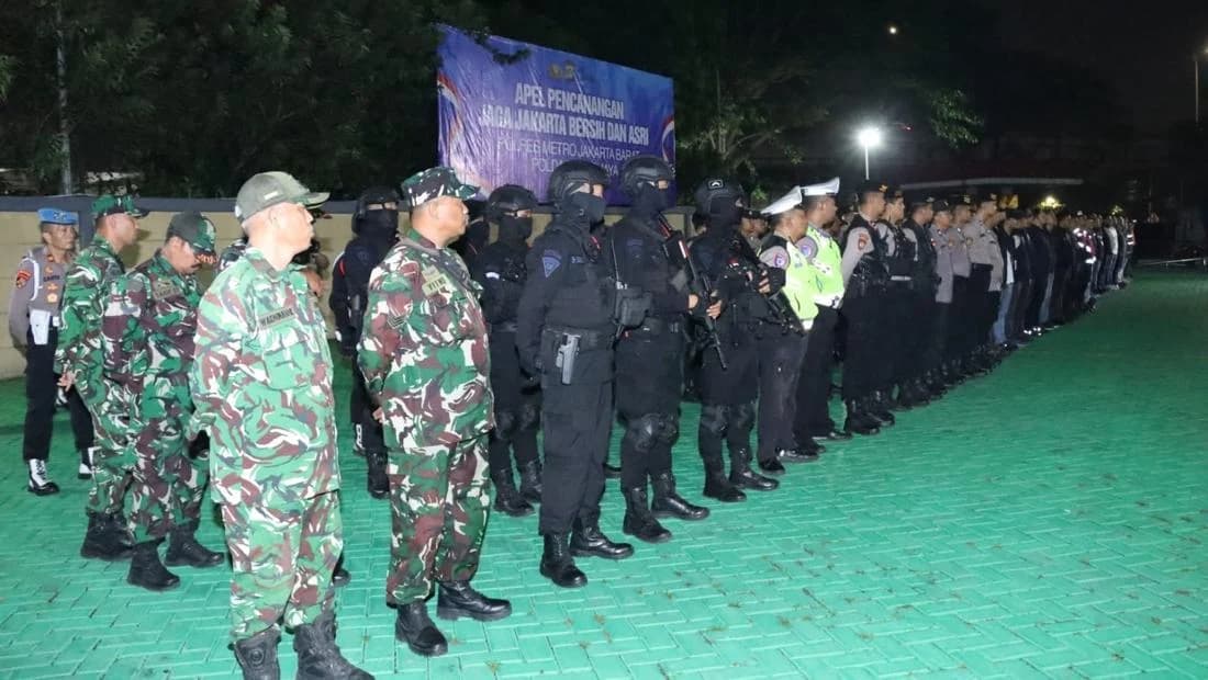 Polres Metro Jakarta Barat Gelar Patroli dan Razia Gabungan, Empat Orang Diamankan