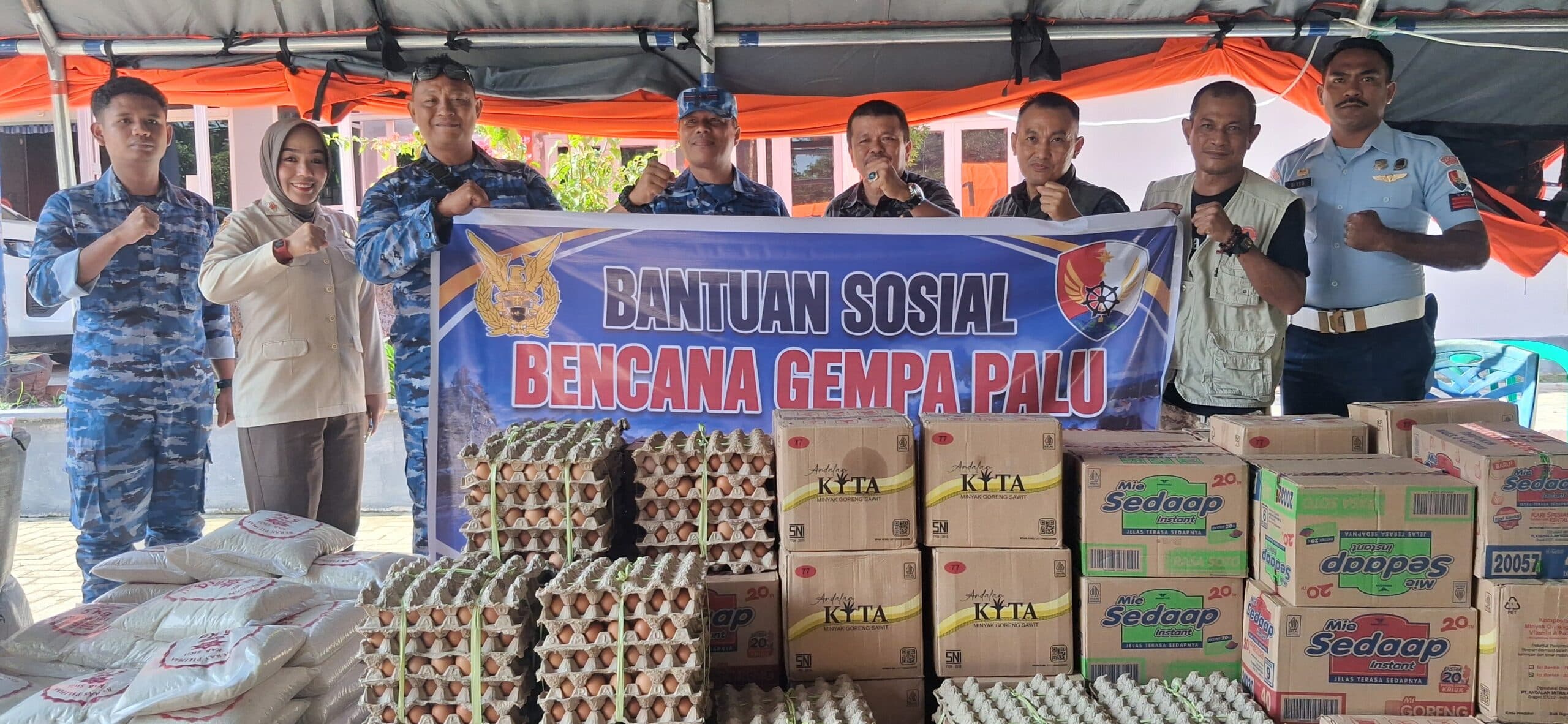 TNI AU Salurkan Bantuan Logistik bagi Korban Gempa di Parigi Moutong