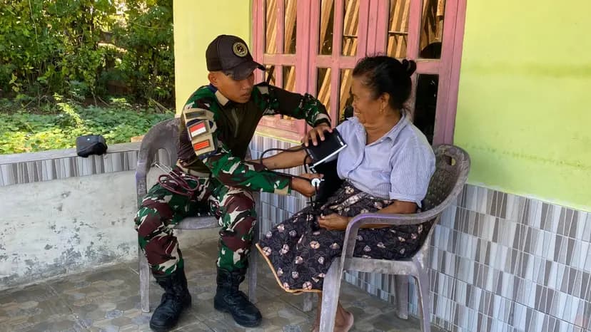 Yonarmed 12 Kostrad Gelar Pelayanan Kesehatan Keliling, Perkuat Akses Layanan Warga Perbatasan RI-RDTL