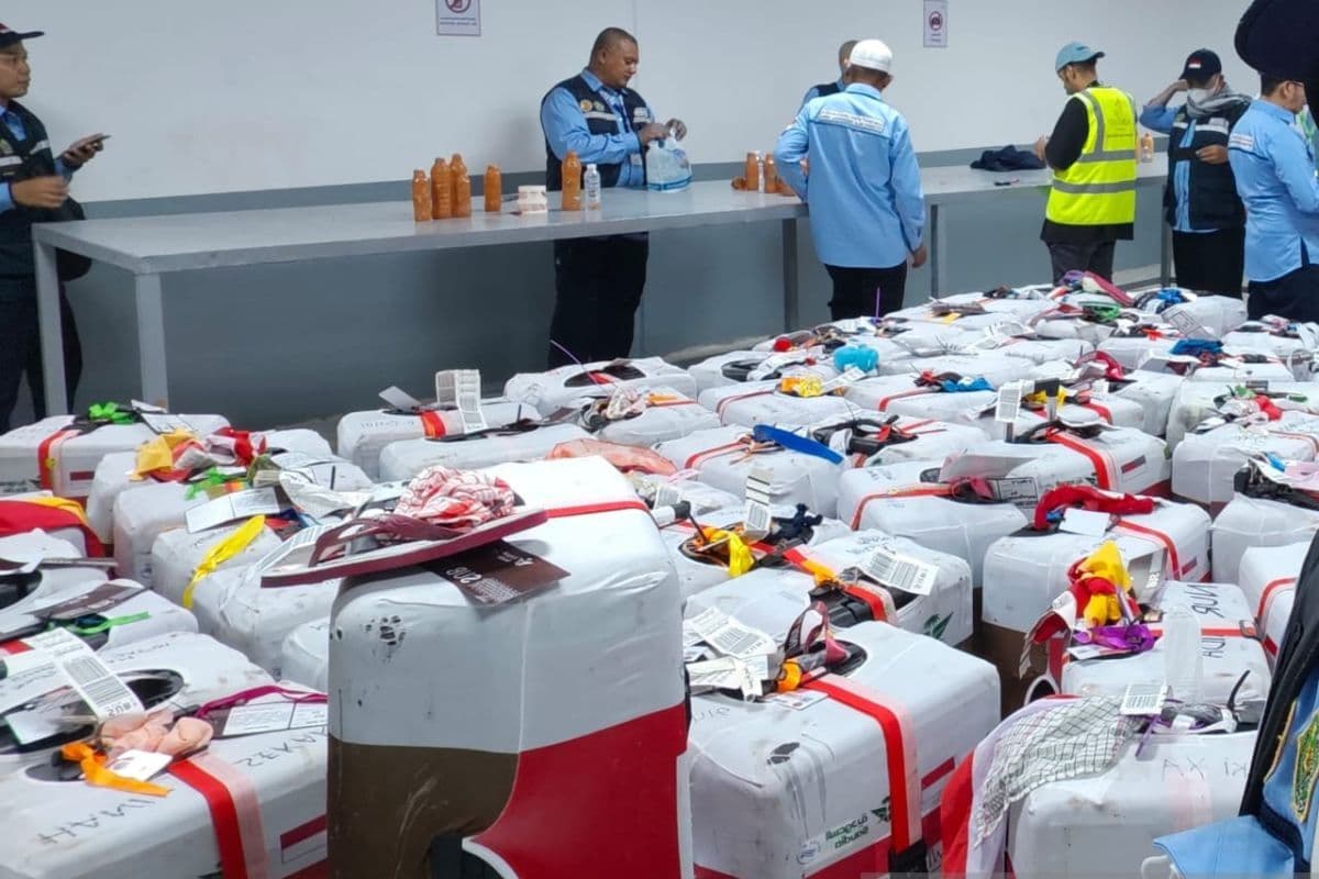 Kemenhaj Tegaskan Larangan Membawa Air Zamzam dalam Koper Jemaah Haji