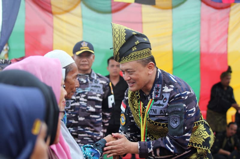 TNI AL dan PIMA Indonesia Gelar Bakti Sosial di Pulau Halang, Perkuat Pelayanan bagi Masyarakat Pesisir