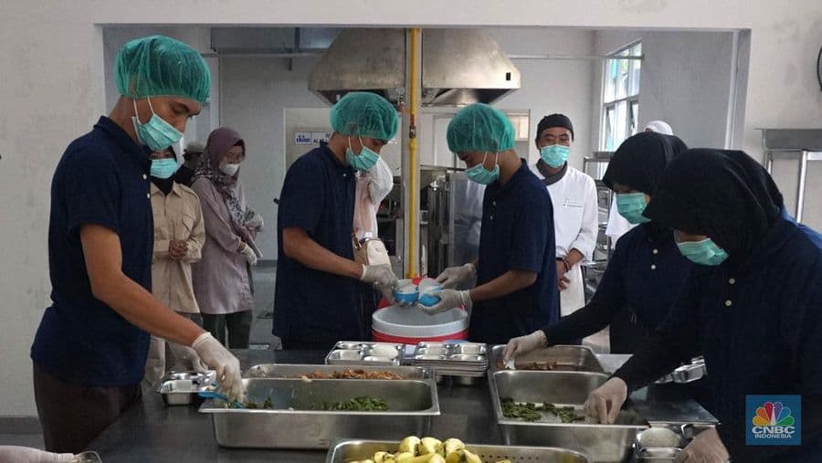 BGN Fokus Benahi Kualitas MBG, Moratorium Dapur Baru dan Optimalkan Fasilitas yang Ada