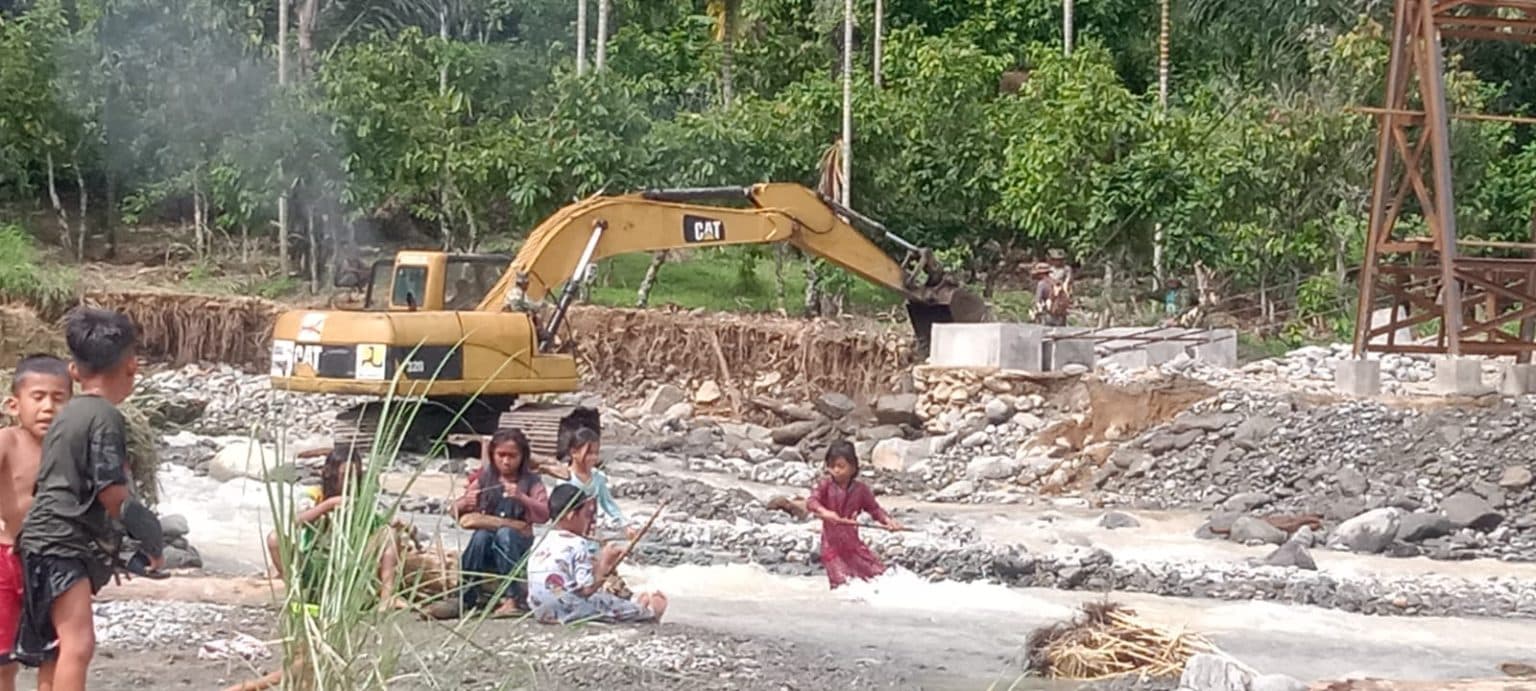 Normalisasi Sungai oleh TNI Perkuat Mitigasi Banjir dan Tingkatkan Keselamatan Masyarakat