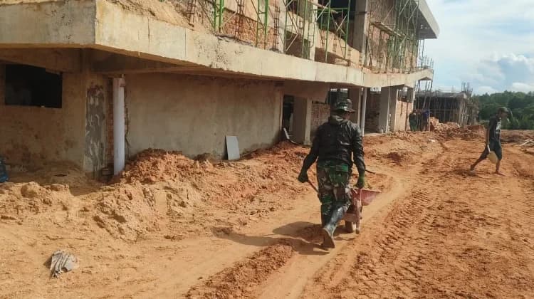 Sinergi TNI AD dan TNI AL Dukung Pembangunan Sekolah Rakyat di Tarakan